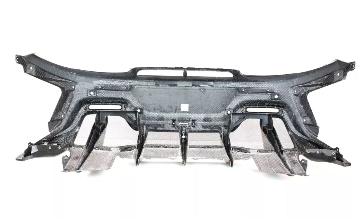 MCLAREN 600LT FULL CARBON REAR BUMPER COMPLETE PACKAGE