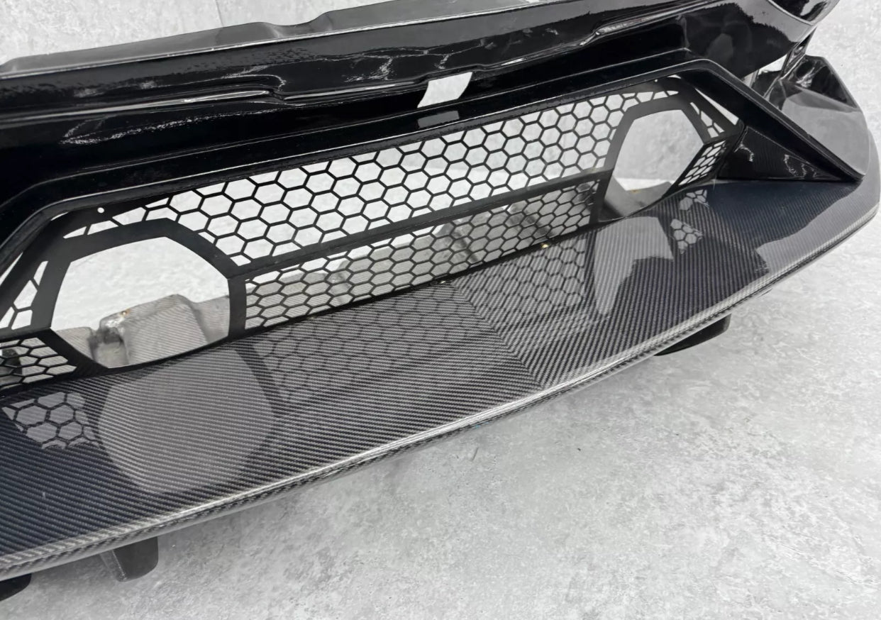 LAMBORGHINI AVENTADOR SVJ LP760-4 CARBON BODY KIT - PERFECT UPGRADE FOR LP700-4