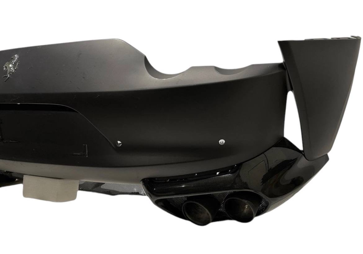 FERRARI 812 SUPERFAST CARBON REAR BUMPER COVER